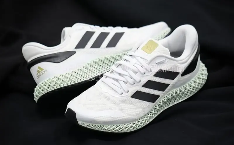 意昂2登录入口58同城大码国风绣花鞋：2024时尚新风向
，42码尊享舒适