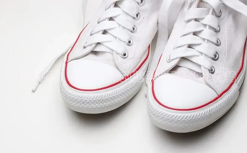 童心无界：2025年前的儿童运动鞋设计趋势