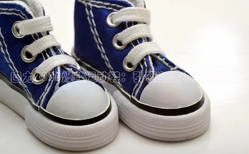 回力2025爆款运动鞋：引领潮流的未来趋势